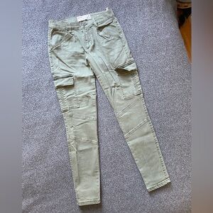 Garage | Women's Mid-Rise Cargo Jeans